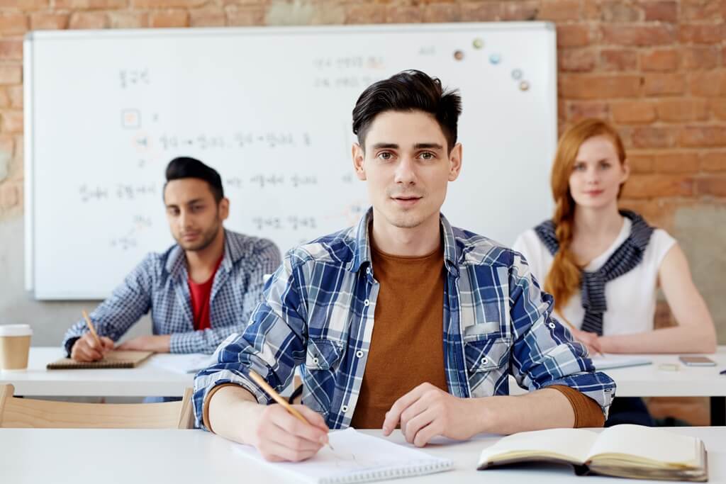 https://shivajicop.org/wp-content/uploads/2023/10/courses-img2.jpg